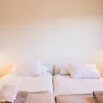 Villa Colombres *